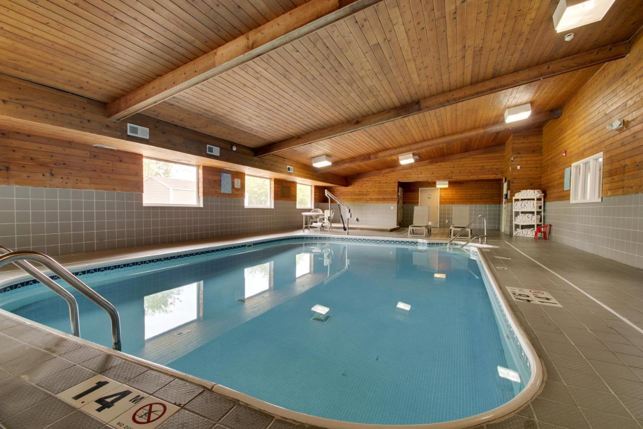 Everspring Inn & Suites Oskaloosa Экстерьер фото