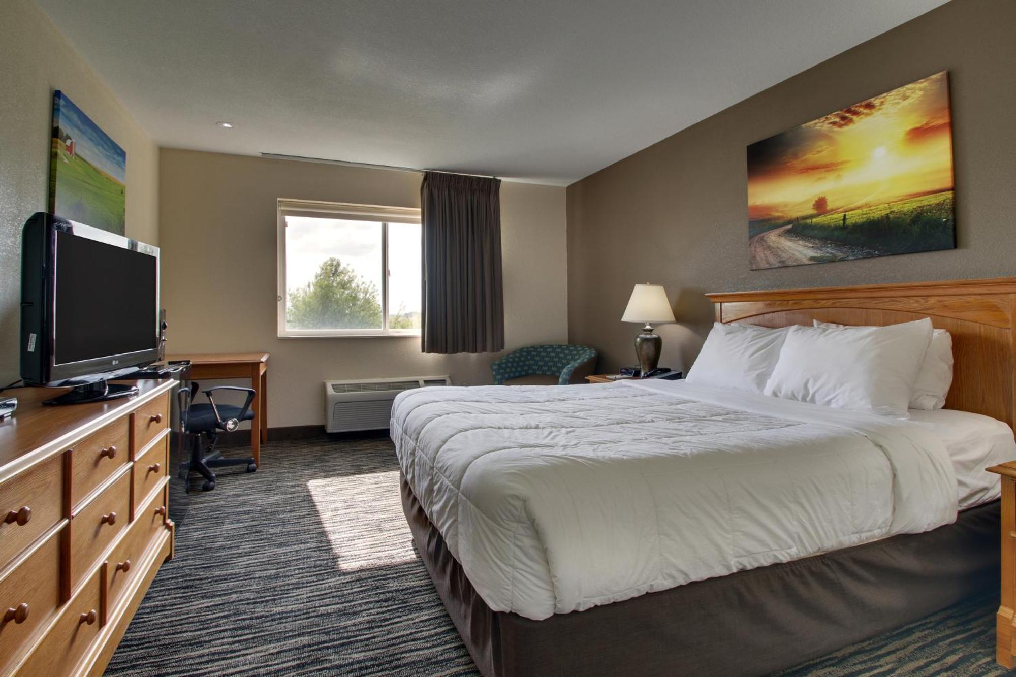Everspring Inn & Suites Oskaloosa Экстерьер фото