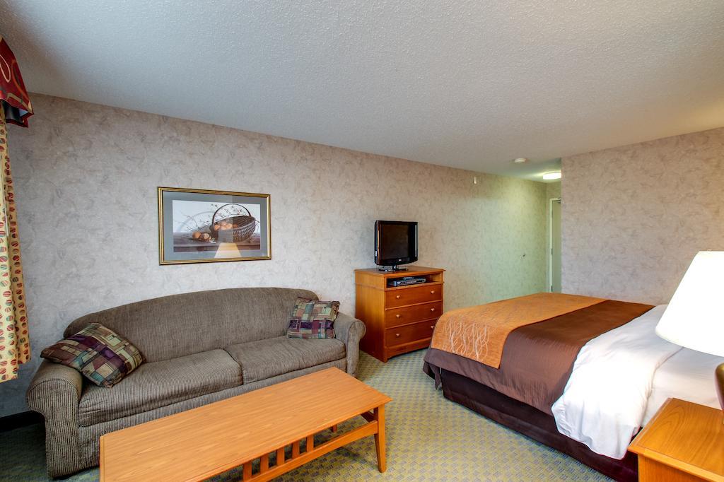 Everspring Inn & Suites Oskaloosa Номер фото