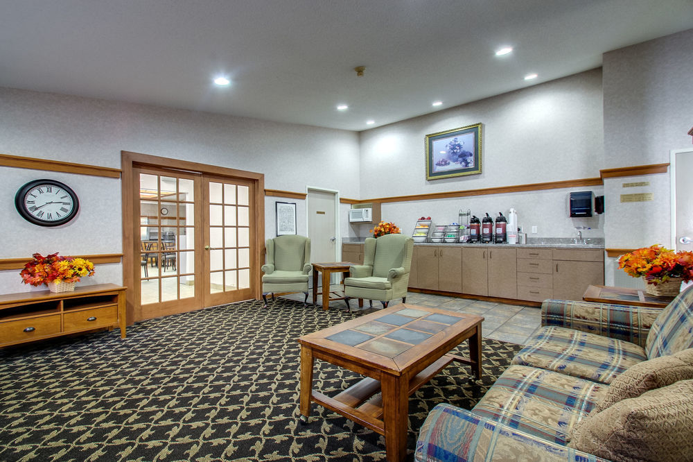 Everspring Inn & Suites Oskaloosa Экстерьер фото